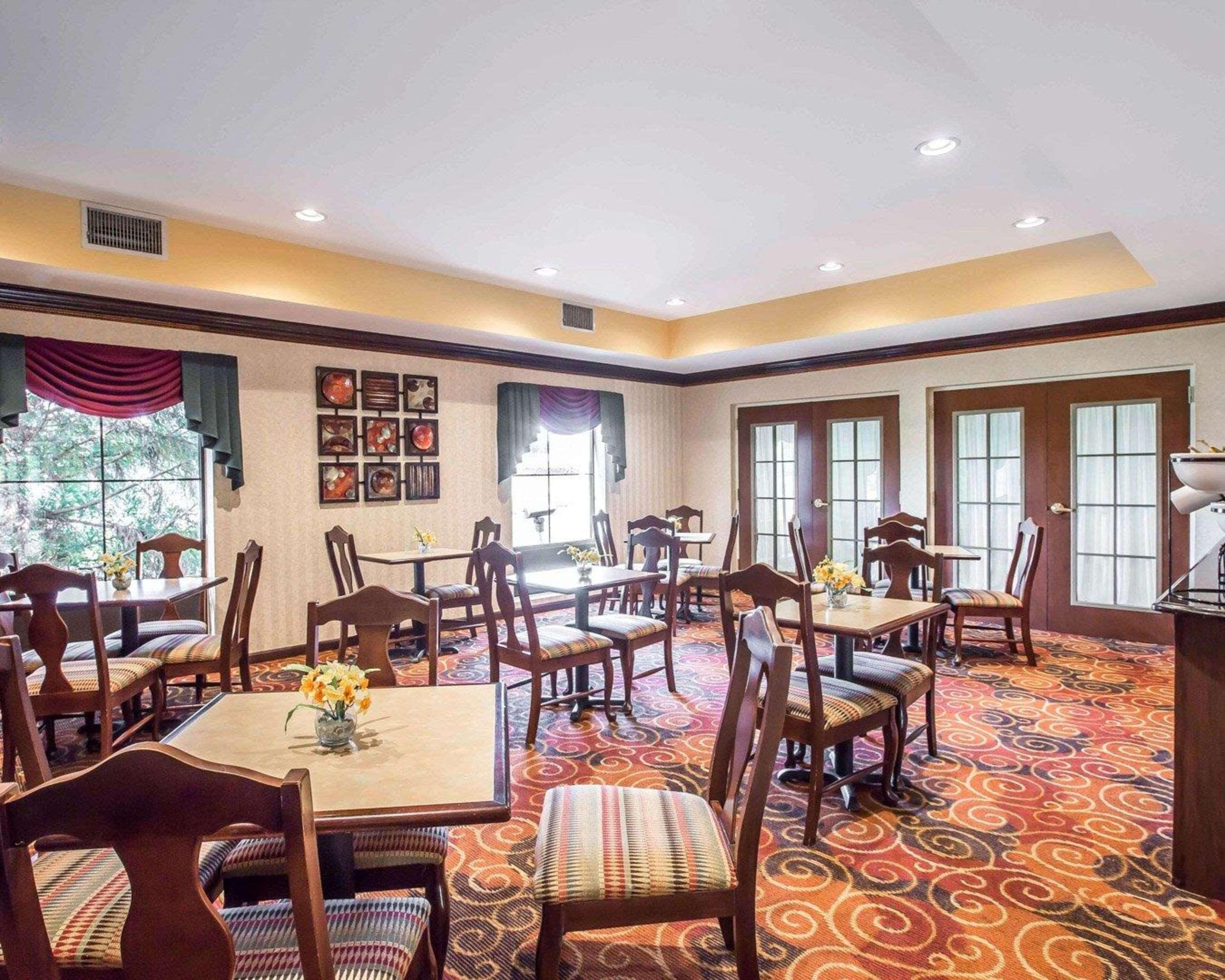 Hotel Comfort & At I-85